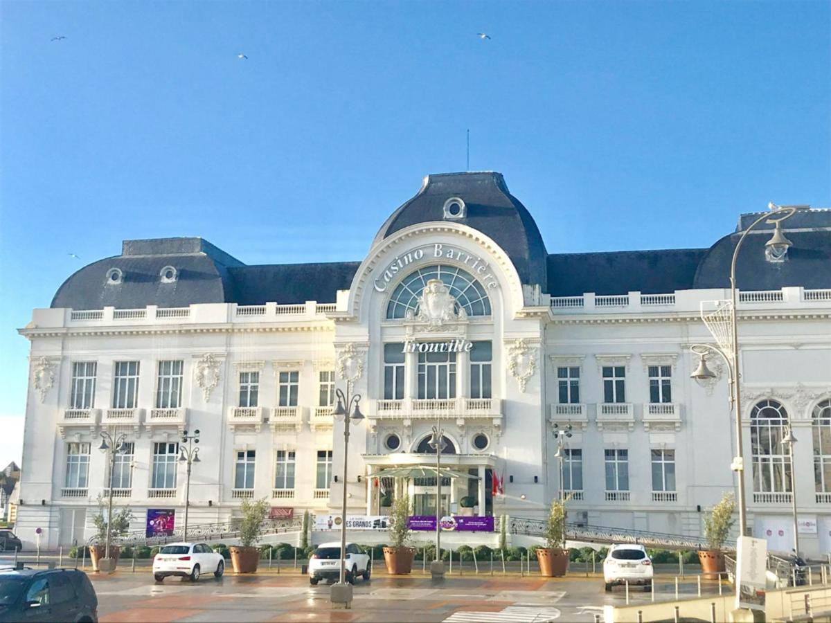Cote Plage - Magnifique Appartement De Charme A Trouville Sur Mer - Linge - Lit Fait - Parking - Wifi - Classe Par L'Office Du Tourisme 外观 照片