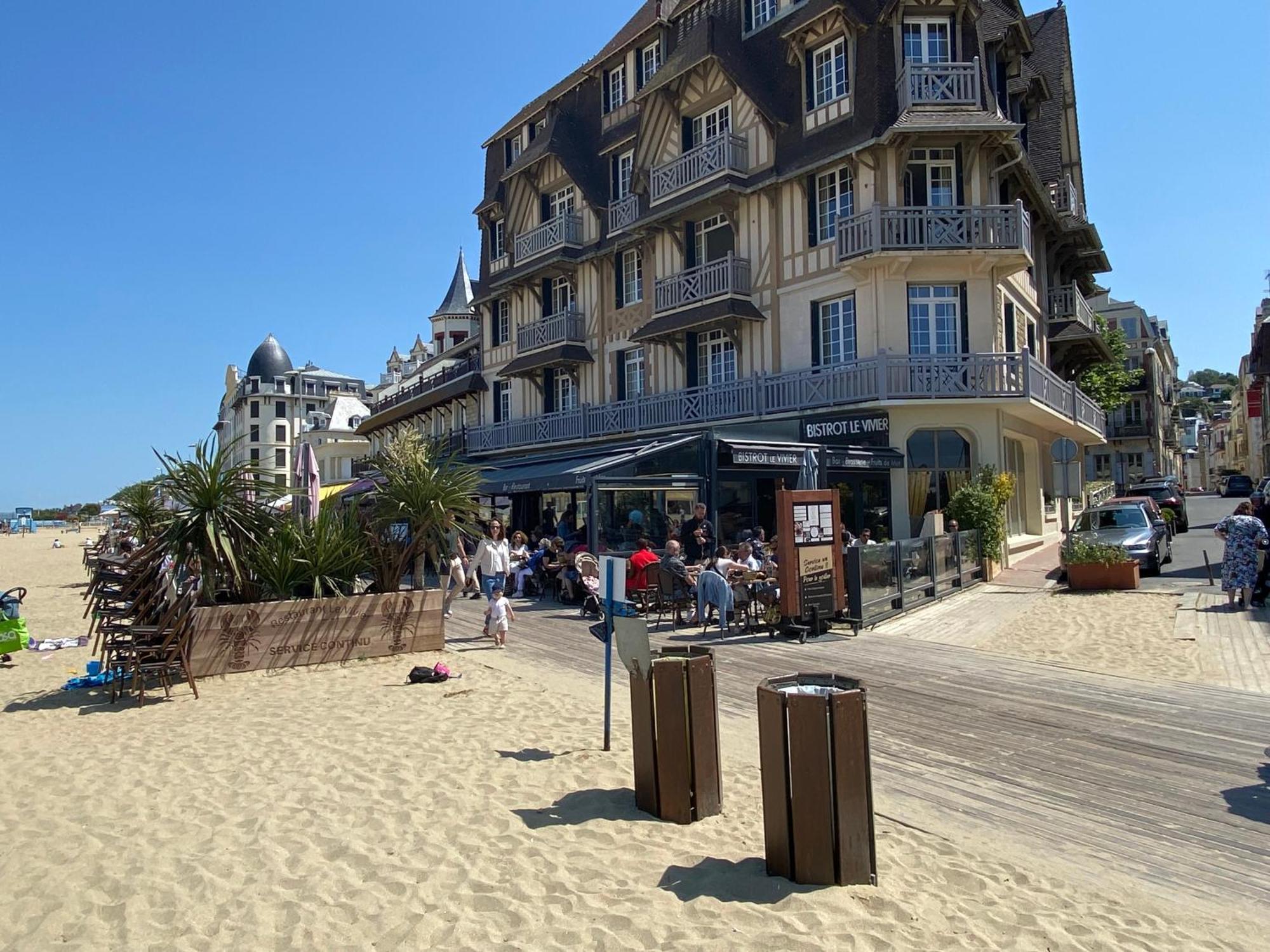 Cote Plage - Magnifique Appartement De Charme A Trouville Sur Mer - Linge - Lit Fait - Parking - Wifi - Classe Par L'Office Du Tourisme 外观 照片
